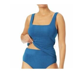 Time and Tru swim top with matching bottoms, Size Large